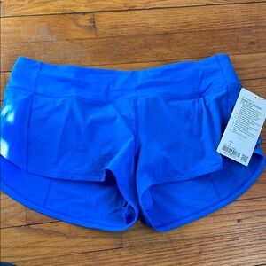 Lululemom Speed Up 2.5”- Wild Bluebell